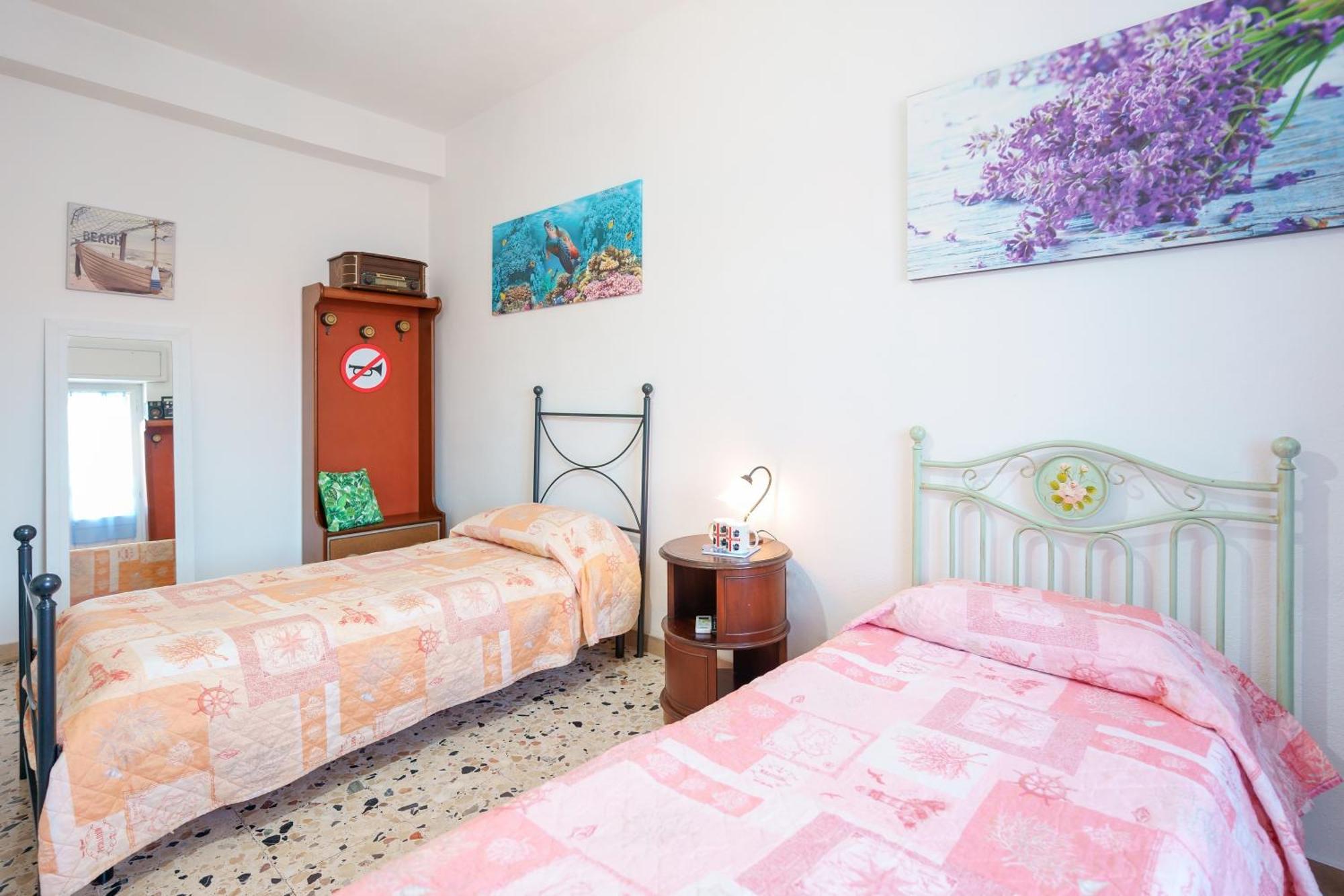 B&B Pothos - Eng Ita - Air Conditioning Wi-Fi Fridge Netflix Local Guide - Aria Condizionata, Frigo, Internet, Guida Locale Cagliari Extérieur photo
